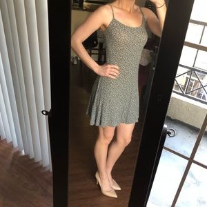 Brady Melville Baby Doll Patterned Dress Size S ☀️